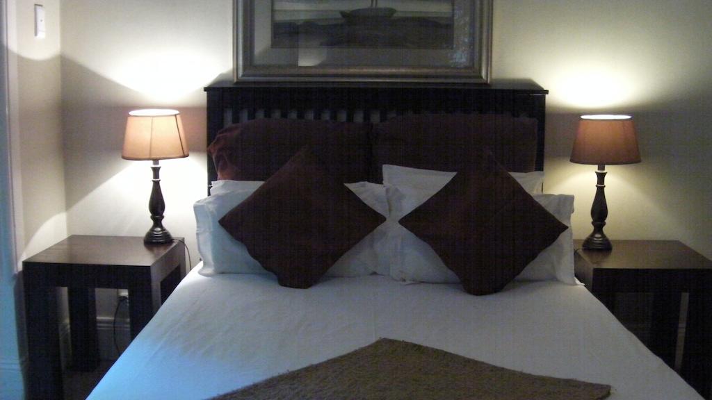 Mythai Guesthouse Durban Room photo
